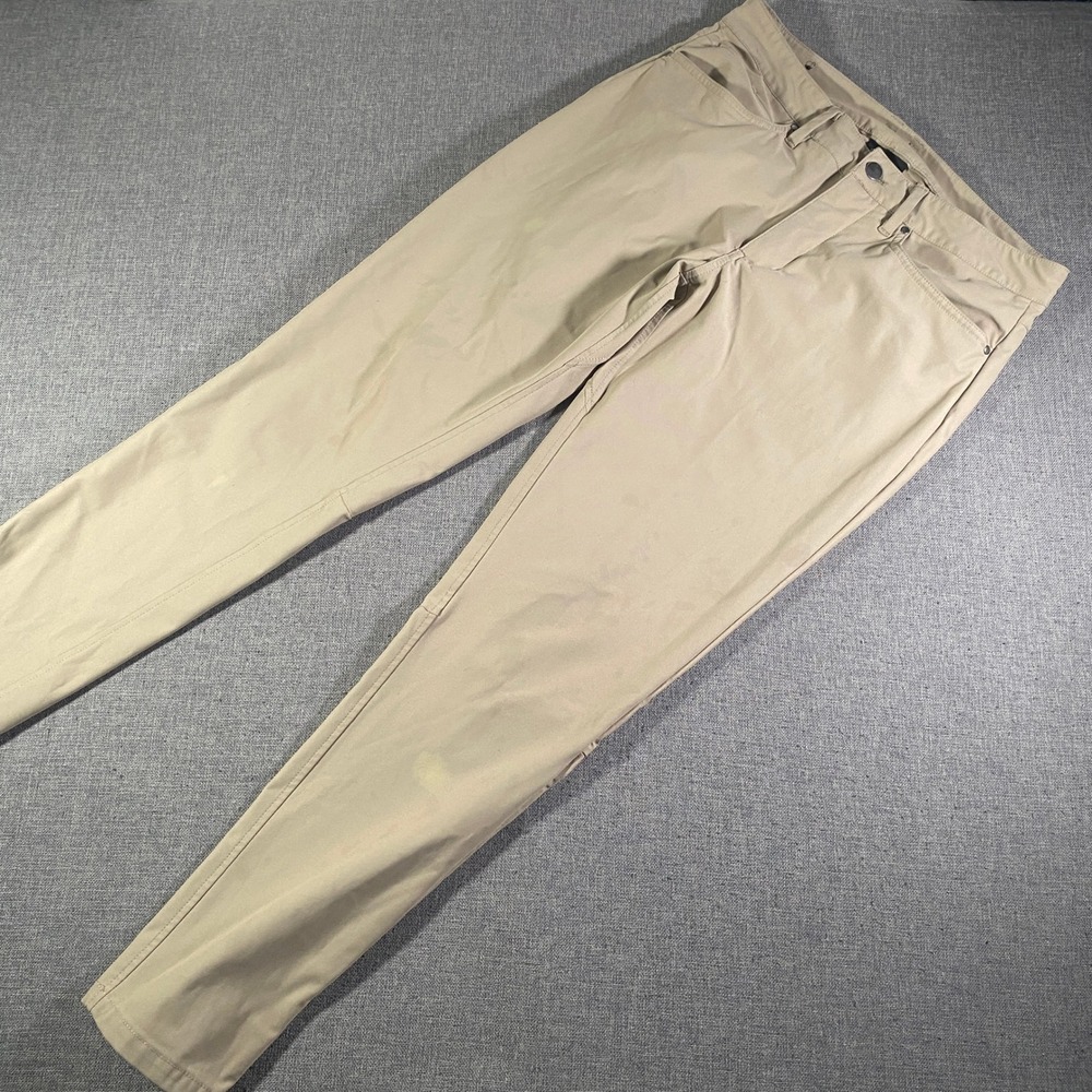 Cuts Clothing Mens Slim Fit Khaki Chinos Pants Size 31x32 Lightweight Stretch